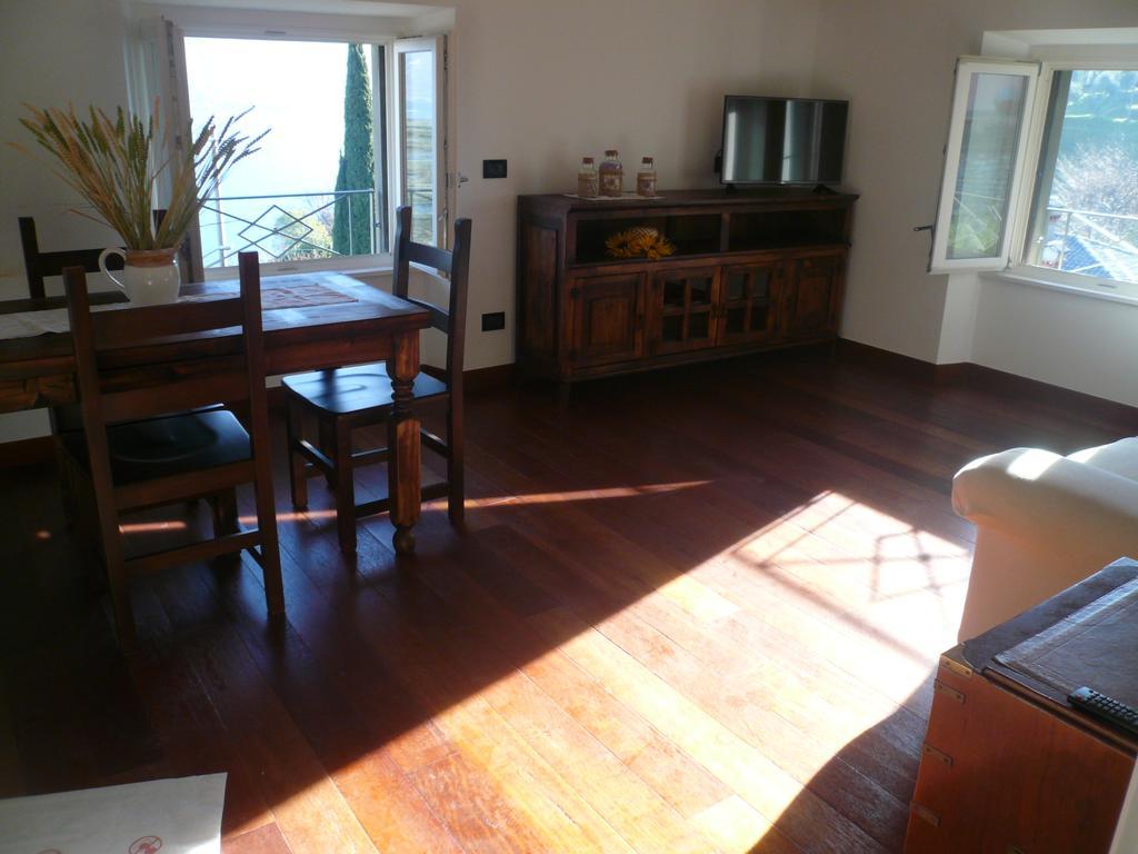 Casa Beatrice Apartment Oliveto Lario Room photo